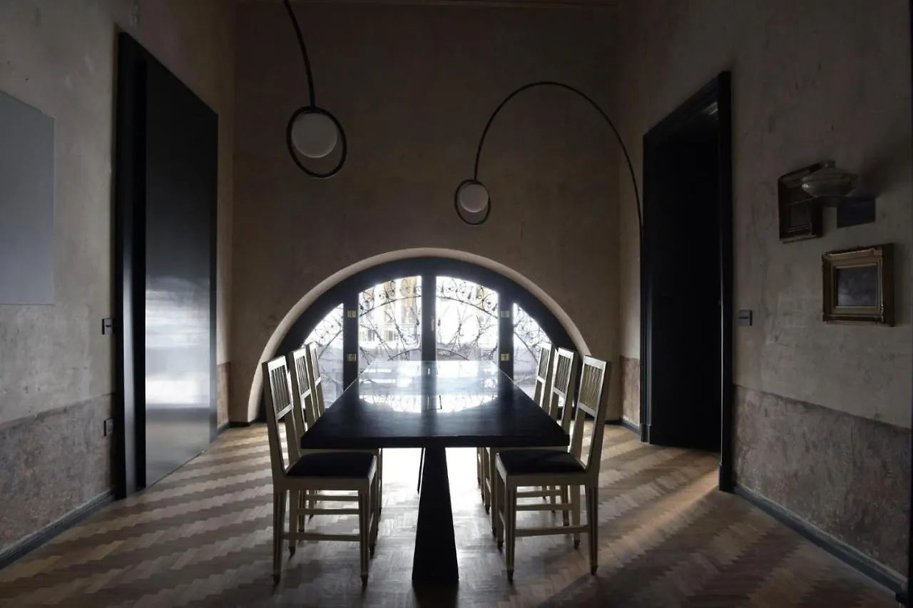 Finestra Filangieri Villa Napoli Italien
