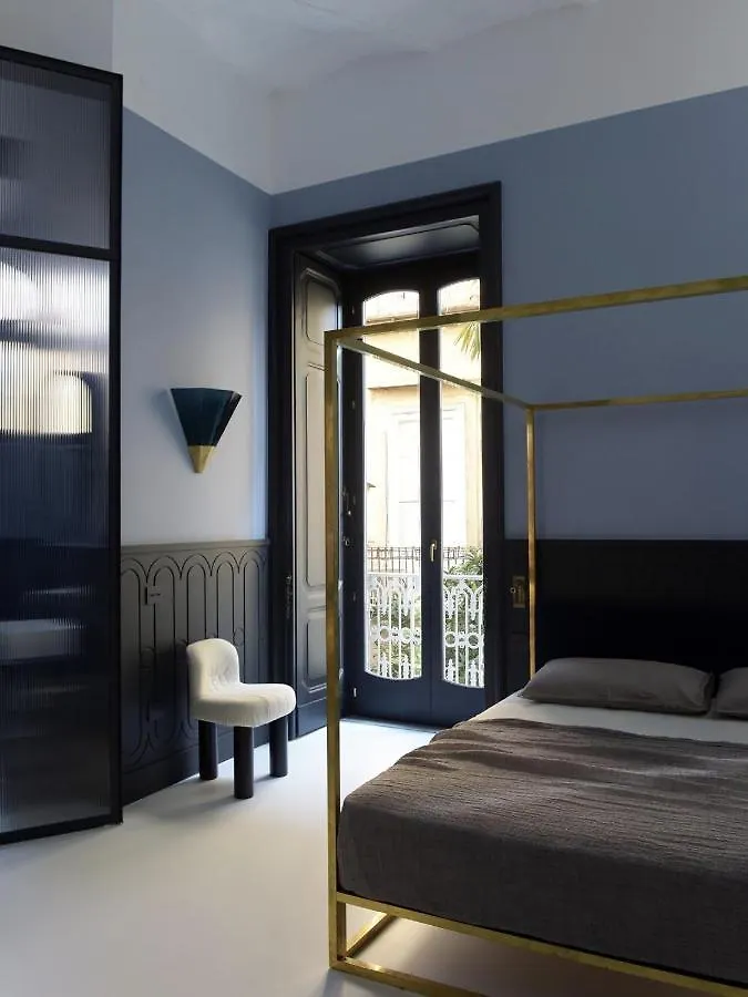 Finestra Filangieri Villa Naples 0*,  Italy